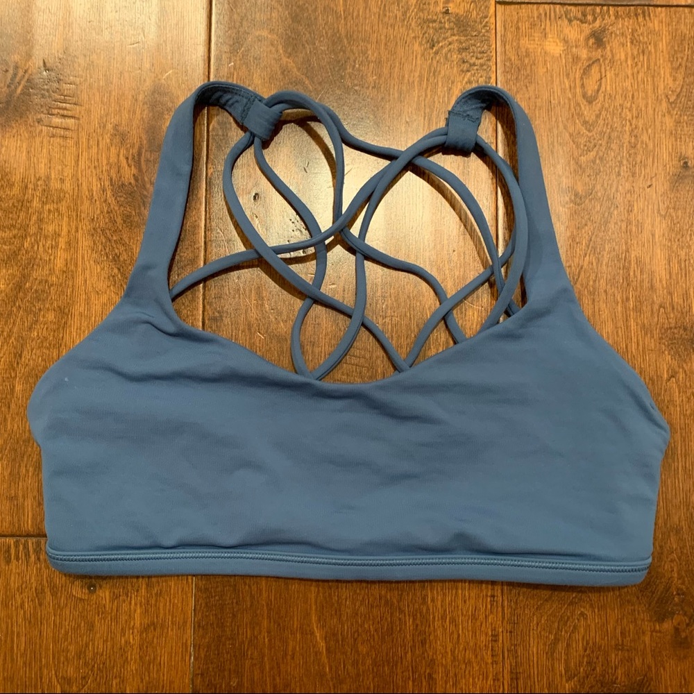 lululemon sports bra